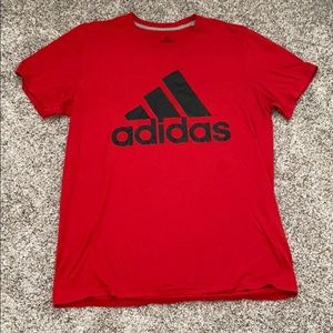 Adidas T-shirt
